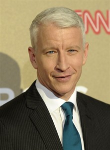Anderson Cooper says reporting assignment in Portugal caused temporary sun blindness | iNFOnews.ca Anderson Cooper says reporting assignment in Portugal caused temporary sun blindness | iNFOnews.ca