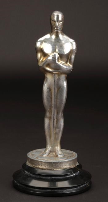 1947 best-picture Oscar sells for nearly $500,000 at auction | iNFOnews.ca
