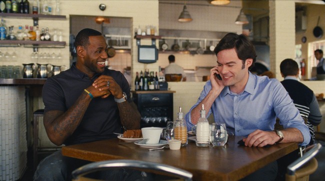 Review: Amy Schumer, Bill Hader shine in Judd Apatow's bawdy, sharp 'Trainwreck' | iNFOnews.ca CP33832110