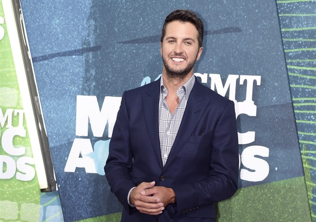 Country's top entertainer Luke Bryan to launch an interactive fan app with exclusive content | iNFOnews.ca CP33870093