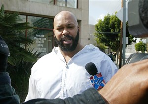 Suge Knight pleads not guilty in robbery case in Los Angeles; bail set at $500,000 | iNFOnews.ca CP30586400