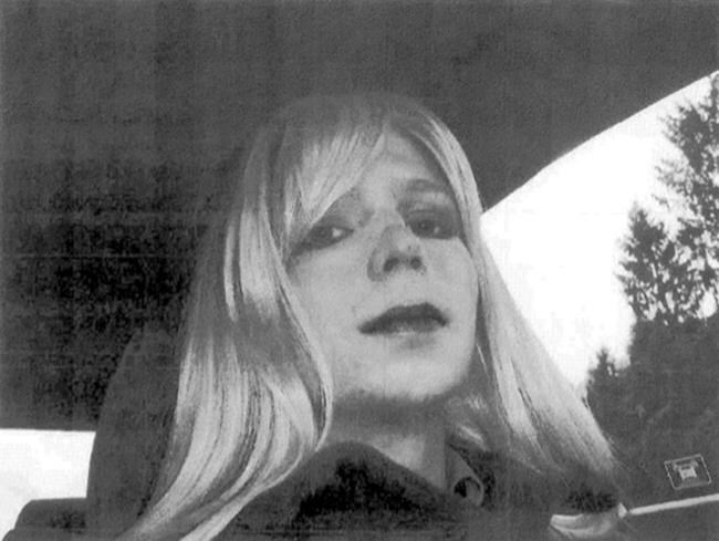Manning: Ending hunger strike after Army approves treatment | iNFOnews.ca