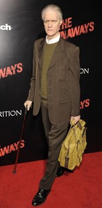 Kim Fowley, Runaways producer and LA-based rock artist who wrote for Kiss, Alice Cooper, dies | iNFOnews.ca
