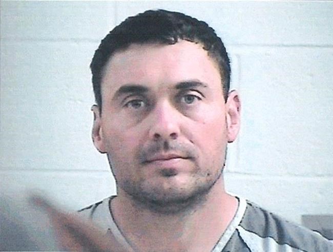 Mississippi police officer charged in woman's killing | iNFOnews.ca