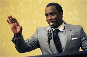 Sean "Diddy" Combs sends his vodka to Grammy parties in his place | iNFOnews.ca CP31815263
