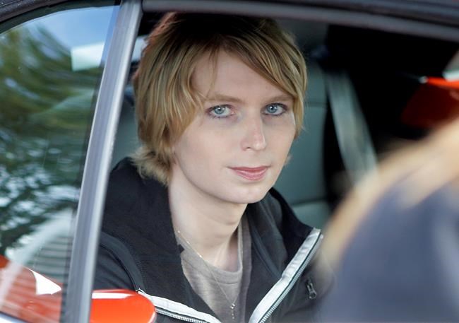 Chelsea Manning meets off campus with Harvard students | iNFOnews.ca