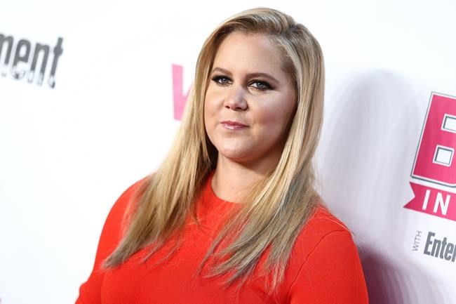 Amy Schumer opens book tour for essay collection | iNFOnews.ca