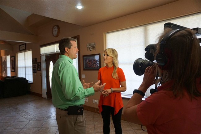 Nielsen says 3.1 million viewers tuned in for Duggar interview | iNFOnews.ca CP33358847