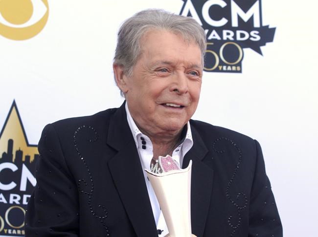 Country singer Mickey Gilley injured in car accident | iNFOnews.ca