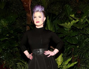 E! channel says Osbourne leaving 'Fashion Police'; exit comes after Zendaya dreadlocks flap | iNFOnews.ca CP32085739
