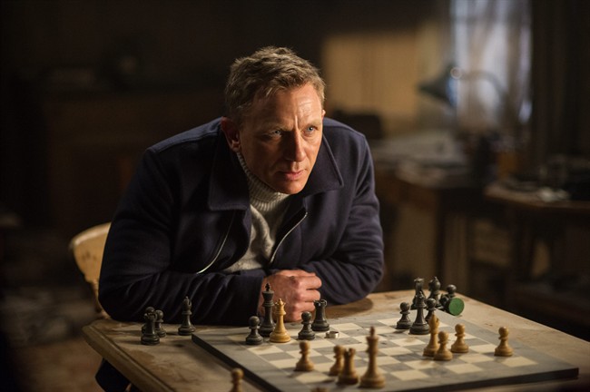 'Spectre' stays on top with $35.4 million; 'Peanuts Movie' again second with $24.2 million | iNFOnews.ca CP35333722