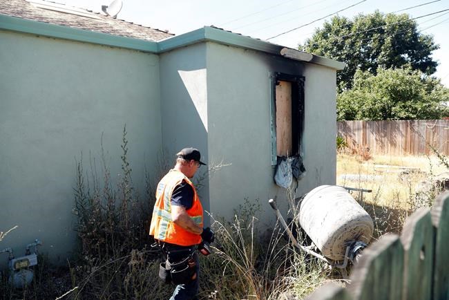 Police: Mom sets herself on fire, kills herself and twins | iNFOnews.ca CP177441194