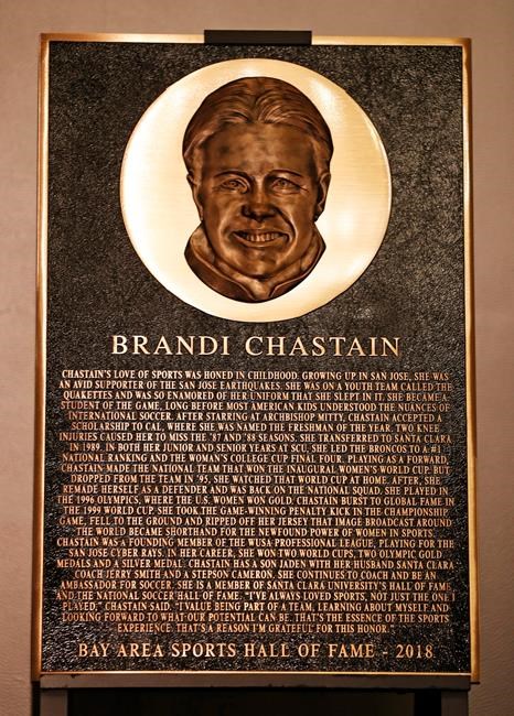 Hall of fame to redo soccer star Brandi Chastain plaque | iNFOnews.ca