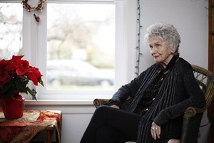 Western University announces Alice Munro Chair in Creativity | iNFOnews.ca CP26382710
