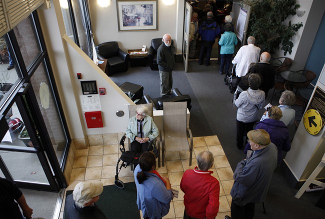 Turnout in federal election hits 68.5 per cent, largest since 1993 election | iNFOnews.ca CP35009980