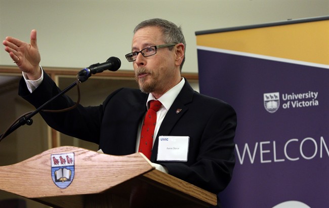 University of Victoria announces world's first chair in transgender studies | iNFOnews.ca CP36026716
