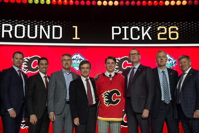 Calgary Flames select forward Jakob Pelletier with the No. 26 pick | iNFOnews.ca