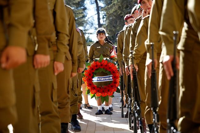 The Latest: Ex-President Peres brought to rest in Jerusalem | iNFOnews.ca The Latest: Ex-President Peres brought to rest in Jerusalem | iNFOnews.ca