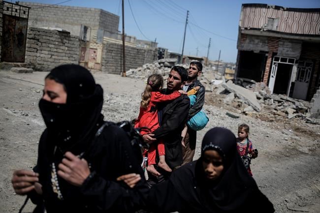 Iraqi troops capture largest neighbourhood in western Mosul | iNFOnews.ca