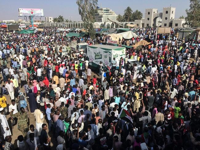 New ruling Sudan military council promises civilian Cabinet | iNFOnews.ca CP845679307