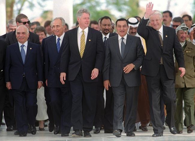 Arabs greet Peres death with silence and animosity | iNFOnews.ca Arabs greet Peres death with silence and animosity | iNFOnews.ca