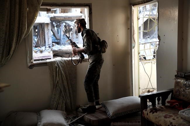 Lone hospital active in fight for Syria's Raqqa, group says | iNFOnews.ca