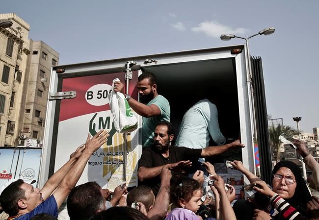 Egypt curtails access to subsidized food as part of reforms | iNFOnews.ca