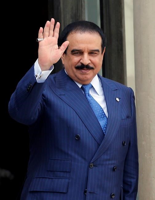 Bahrain king backs law allowing military trials of civilians | iNFOnews.ca Bahrain king backs law allowing military trials of civilians | iNFOnews.ca
