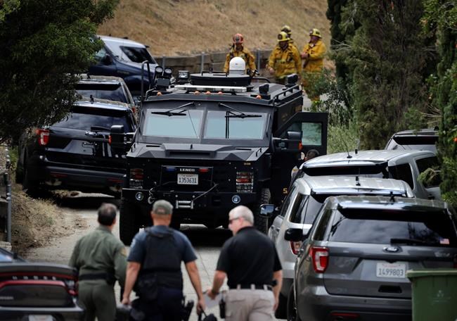 Police kill burglary suspect in shootout at LA home | iNFOnews.ca Police kill burglary suspect in shootout at LA home | iNFOnews.ca