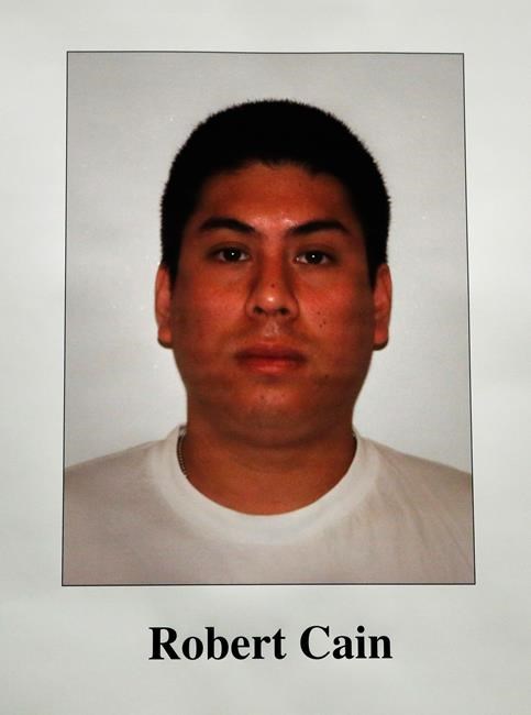 Official: Los Angeles officer had dozens of illegal guns | iNFOnews.ca Official: Los Angeles officer had dozens of illegal guns | iNFOnews.ca