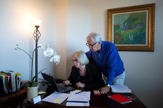Couples learn how to be romantic and business partners | iNFOnews.ca