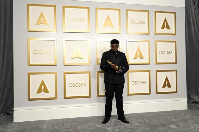 Daniel Kaluuya wins supporting actor, his 1st Oscar | iNFOnews.ca