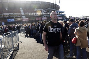 San Francisco says goodbye to Candlestick Park at its final event, a concert by Paul McCartney | iNFOnews.ca CP29499056