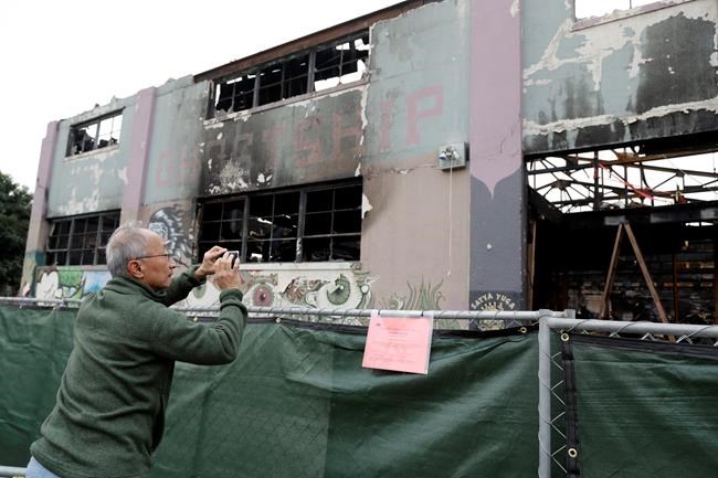 Chief: Fire department unaware of Oakland warehouse concerns | iNFOnews.ca CP445128439