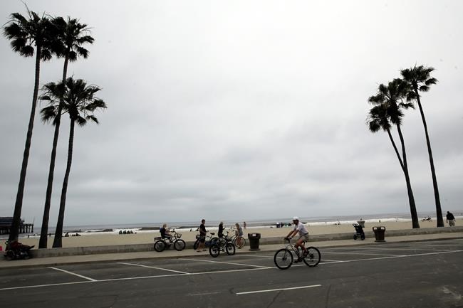 Beachgoers seen carrying virus more than sand or surf | iNFOnews.ca Beachgoers seen carrying virus more than sand or surf | iNFOnews.ca