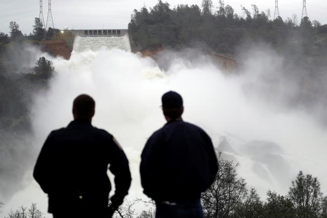 California officials rush to drain lake as new storms begin | iNFOnews.ca CP1759830143