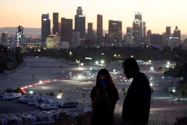 Governors' anger grows as federal vaccine stockpile vanishes | iNFOnews.ca