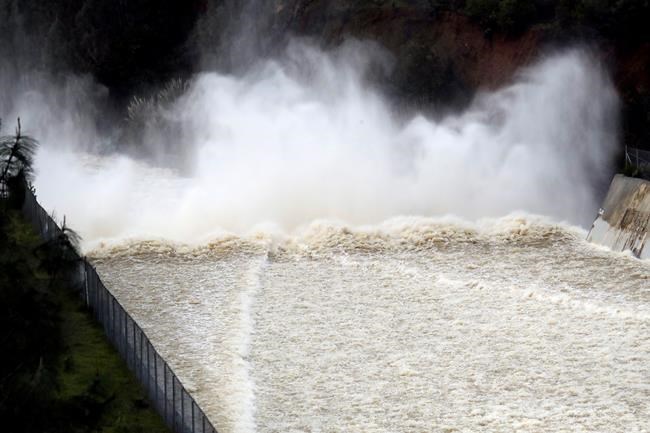 The Latest: 225 people evacuated from flooded neighbourhood | iNFOnews.ca