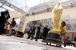 Oscars hoping for sun but ready for rain on show day as season's first storm hits Hollywood | iNFOnews.ca CP27395328