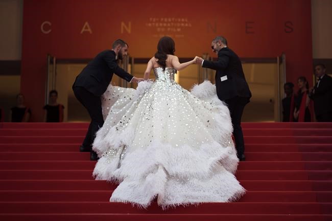 From Elton to Elle, the best images of Cannes | iNFOnews.ca