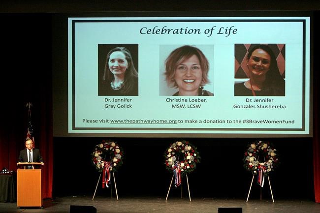 100s honour lives of women killed at California vet centre | iNFOnews.ca 100s honour lives of women killed at California vet centre | iNFOnews.ca