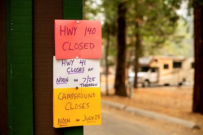 Homes burn as crews battle separate blazes in California | iNFOnews.ca Homes burn as crews battle separate blazes in California | iNFOnews.ca