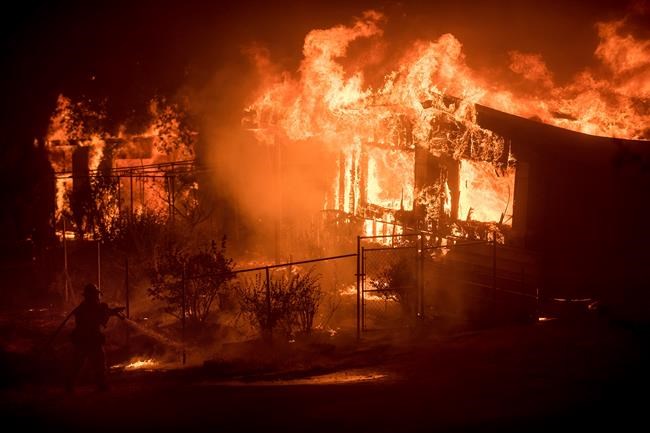 Latest: Most evacuees from California fires return home | iNFOnews.ca