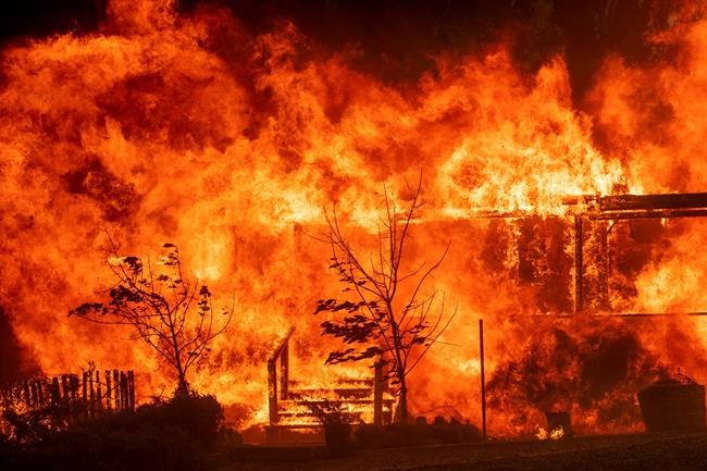 More than 1,000 homes torched in California wildfires | iNFOnews.ca