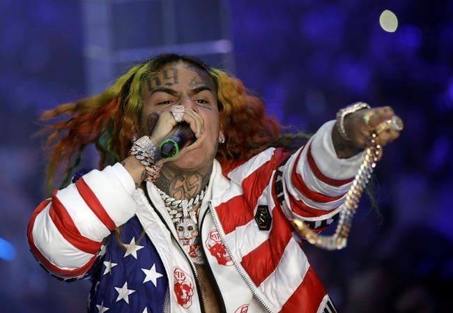 Judge lets rapper Tekashi 6ix9ine go home, citing COVID-19 | iNFOnews.ca CP345553859
