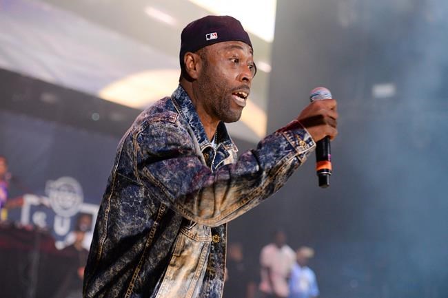 Rapper Black Rob, known for hit ‘Whoa!,' dead at 52 | iNFOnews.ca CP178183111