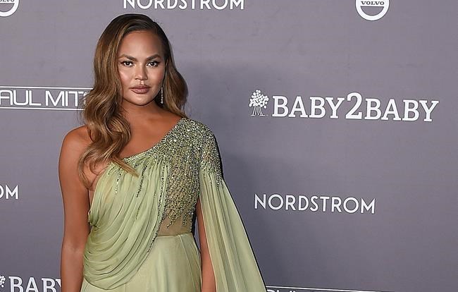 Chrissy Teigen delivers heartfelt essay on miscarriage | iNFOnews.ca CP651498186