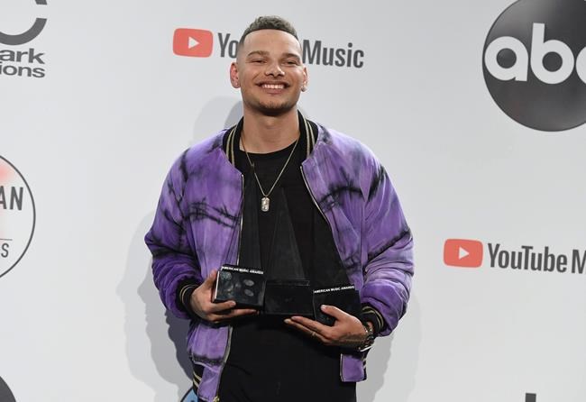 List of winners at the 2018 American Music Awards | iNFOnews.ca