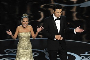 Calif. female lawmakers condemn Oscar host MacFarlane for monologue | iNFOnews.ca CP22237742