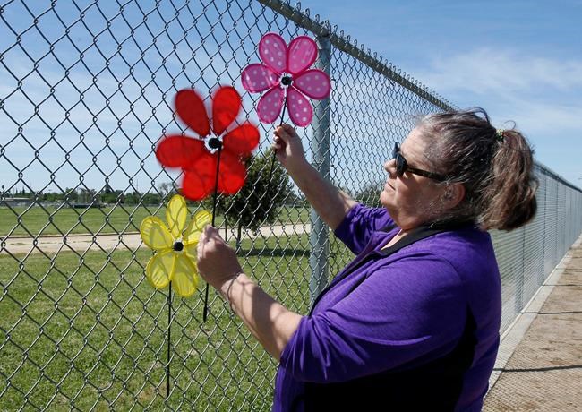 Friends hail woman, 86, killed trying to stop attack as hero | iNFOnews.ca Friends hail woman, 86, killed trying to stop attack as hero | iNFOnews.ca